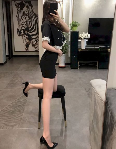 墨雨云间策驰影院免费观看_十万网红美女美酱