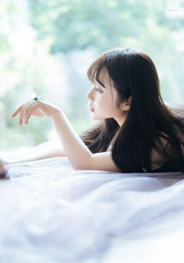 不戴乳罩的丰满已婚妇女2_蓝光在线播放