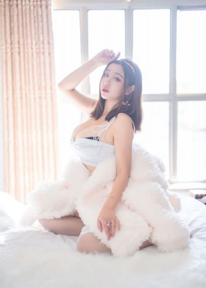 丰满的继母3伦理_HD免费播放