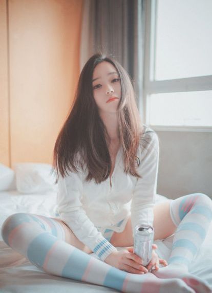 多男一女舌头伺候小核app_免费正片国语