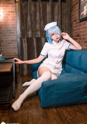 年轻的阿姨4_高清神马影院手机在线