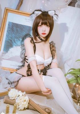 《年轻漂亮的老师3_1080高清完整版