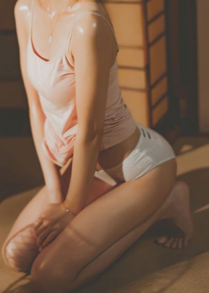 她被他拥抱的一天_迅雷1080