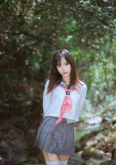 漂亮的妻子电影_1080P免费在线观看