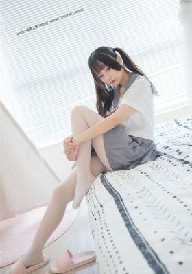 一个人在线观看免费高清电影_手机免费观看